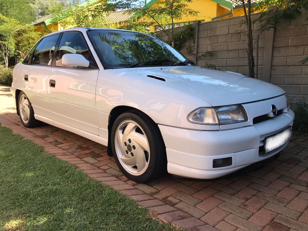 Justin InkedIMG-20170318-WA0006_LI_zpsdl6zju0c